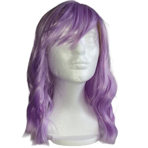 NEW Short Lavender Wavy Wig with Bangs Cosplay, Costume, Halloween - Picture 1 of 4